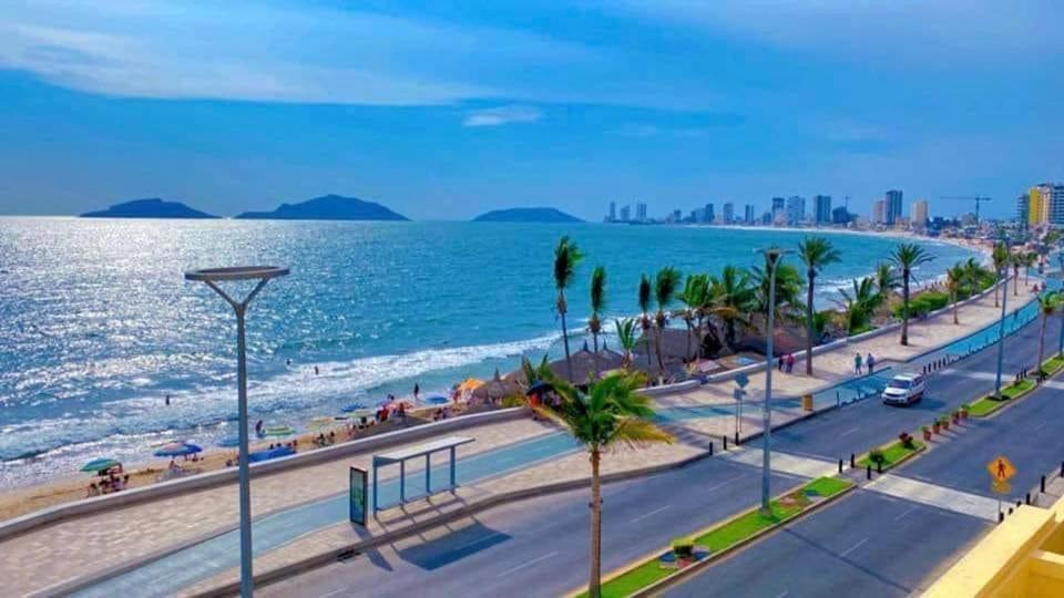 Casa Brisa Y Departamentos! A 3 Min La Playa&Malecon Villa Mazatlán Buitenkant foto